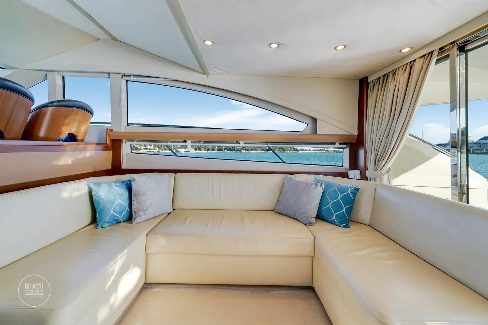 50-foot Princess exact Miami charter yacht, gallery view 4.